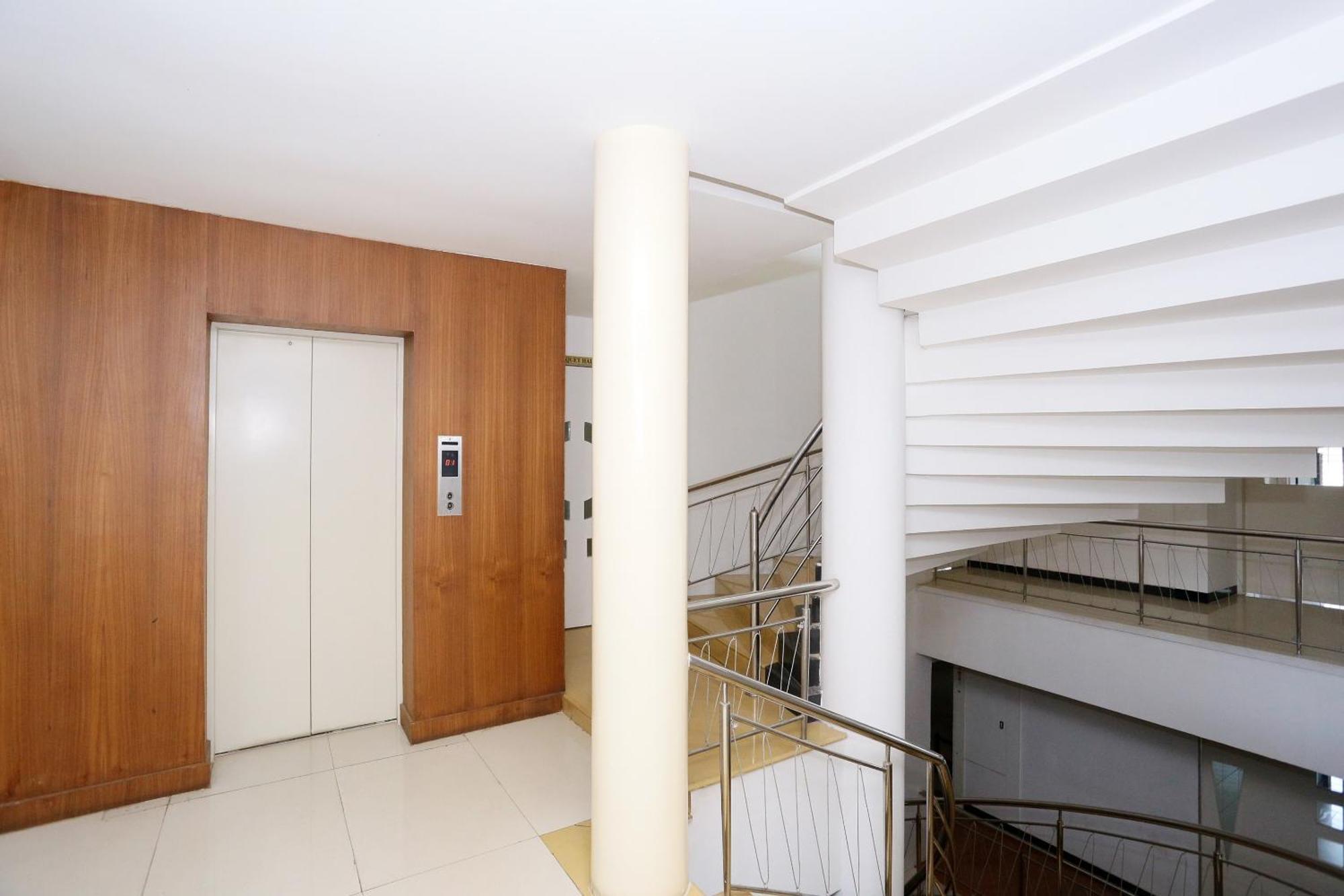 Hotel Super Townhouse Dona Castle Kollam Exterior foto
