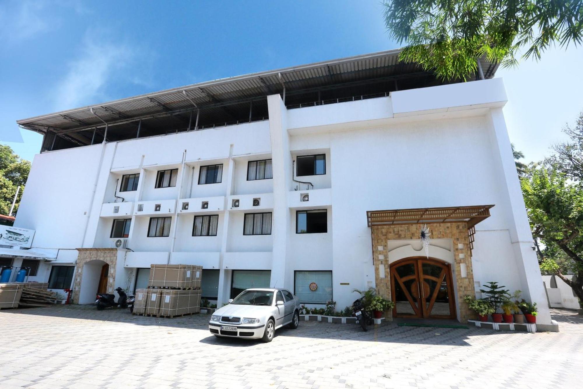 Hotel Super Townhouse Dona Castle Kollam Exterior foto