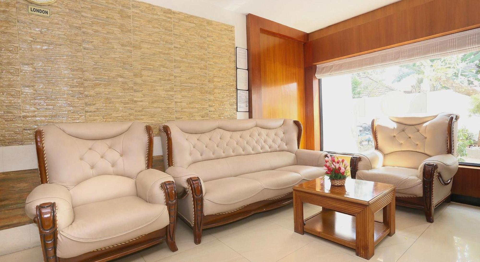 Hotel Super Townhouse Dona Castle Kollam Exterior foto