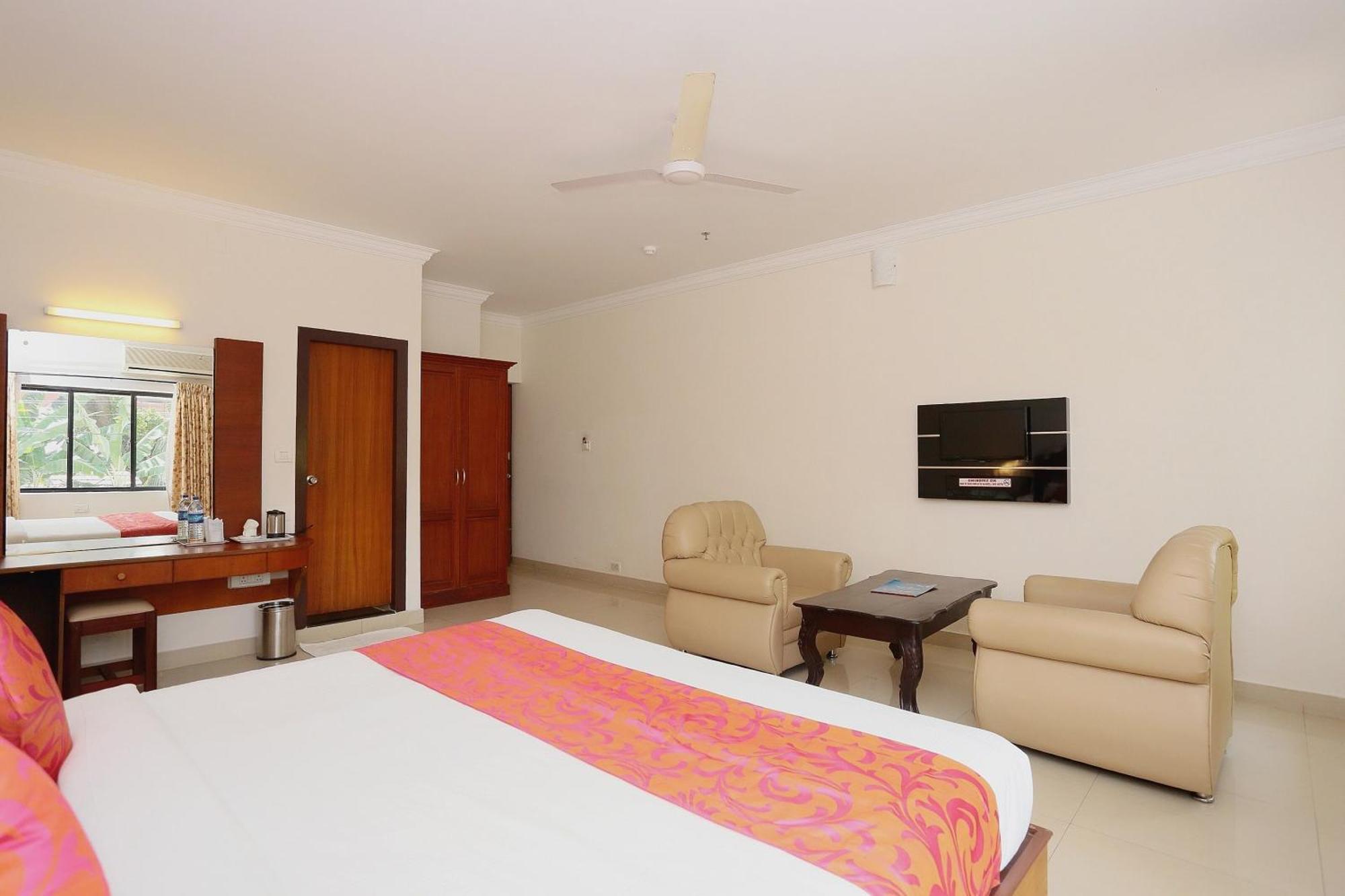 Hotel Super Townhouse Dona Castle Kollam Exterior foto