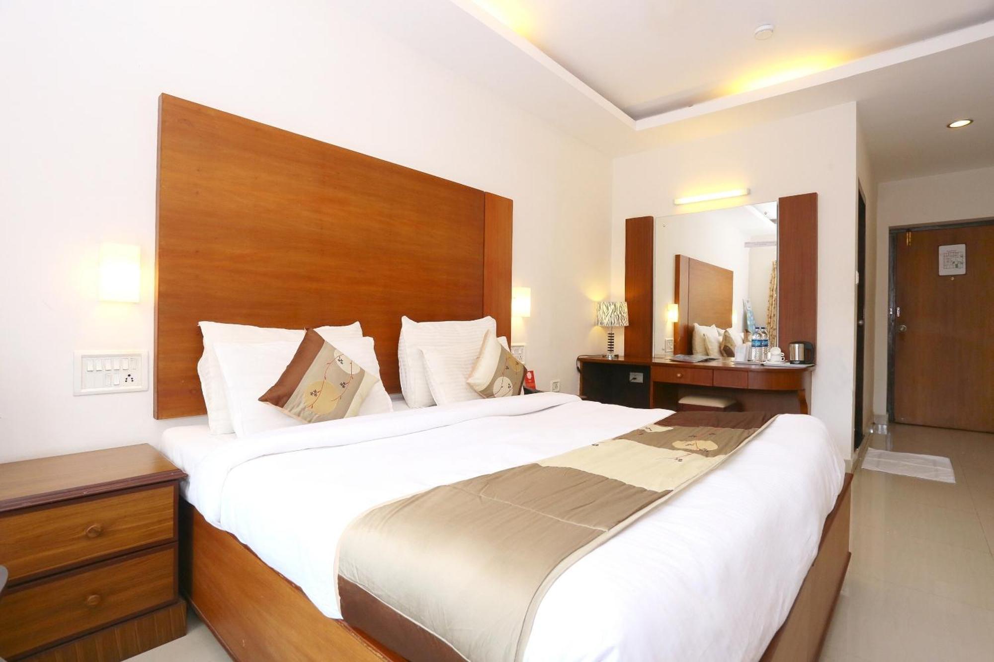 Hotel Super Townhouse Dona Castle Kollam Exterior foto